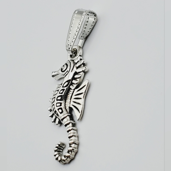 Seahorse silver necklace bracelet pendant charm handmade New 2 for 20.00 - Picture 2 of 3